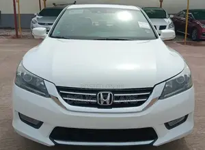 Honda Accord EX-L w/Navigation 4dr Sedan (2.4L 4cyl CVT) 2015 Off white
