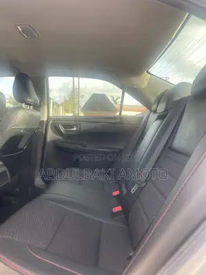 Toyota Camry 2017 Silver