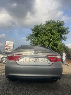 Toyota Camry 2017 Silver