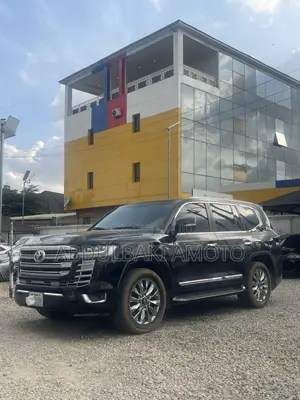 Toyota Land Cruiser 2017 Black