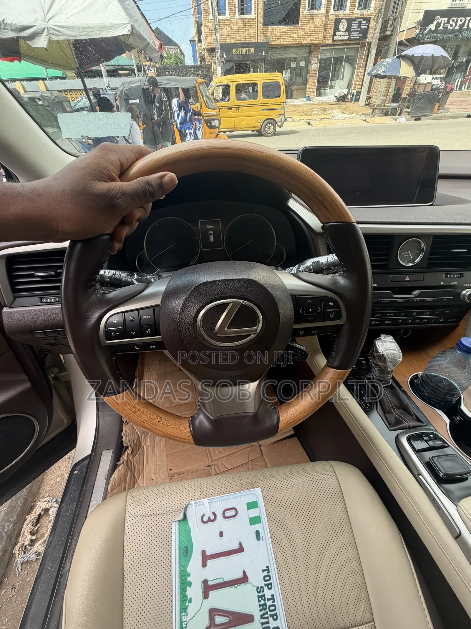 Lexus RX 2017 Gold