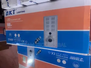 Akt 500w Solar Powered All in 1 Street Light
