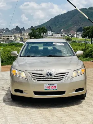 Toyota Camry 2008 Gold