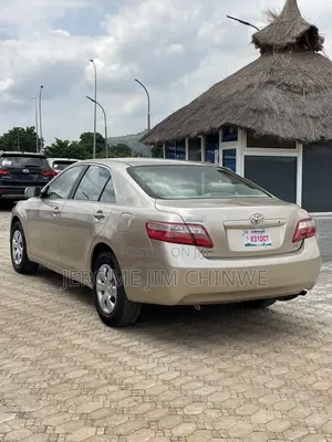 Toyota Camry 2008 Gold