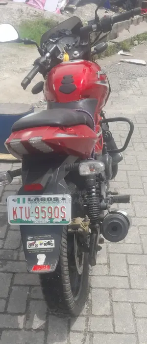 Bajaj Pulsar 180 2020