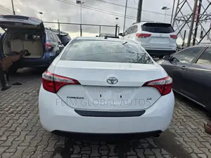 Toyota Corolla 2015 White
