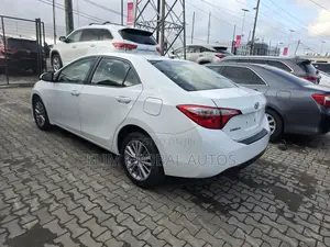 Toyota Corolla 2015 White