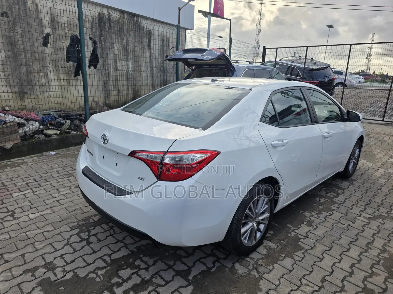 Toyota Corolla 2015 White
