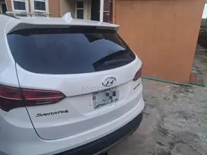 Hyundai Santa Fe Sport 2013 White