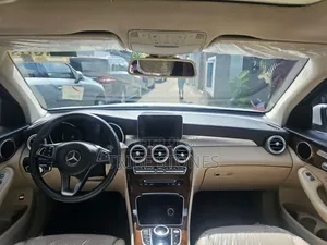 Mercedes-Benz GLC-Class 2018 White