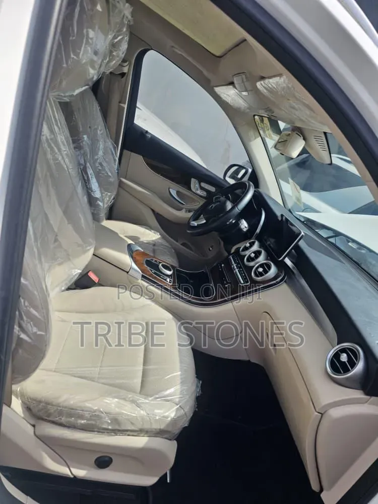 Mercedes-Benz GLC-Class 2018 White