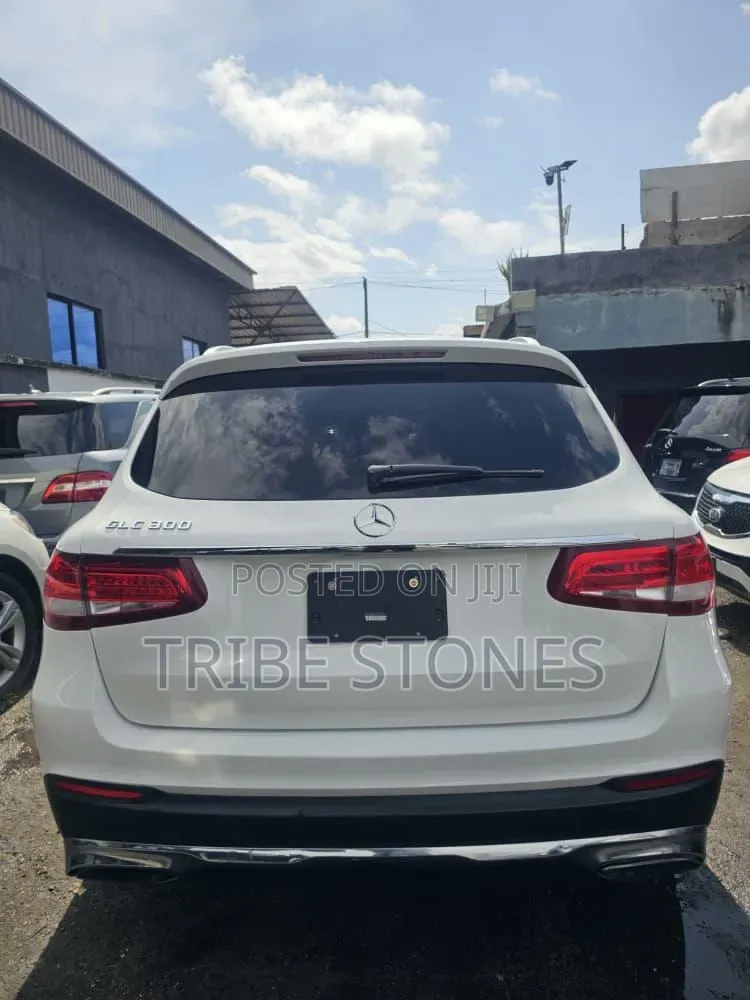 Mercedes-Benz GLC-Class 2018 White