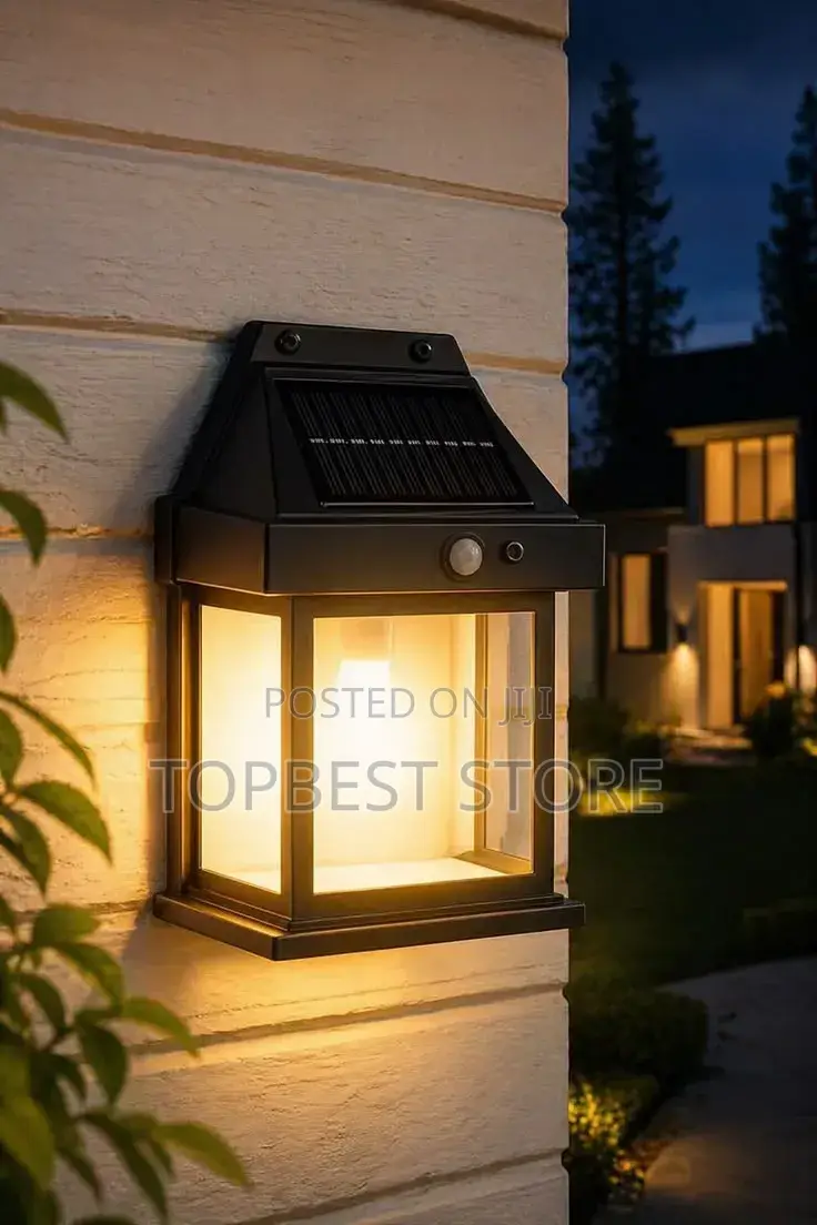 Soler Wall Lamp