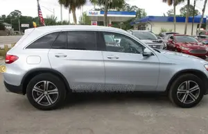 Mercedes-Benz GLC-Class 2016 Silver