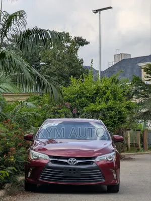 Toyota Camry 2016 Red