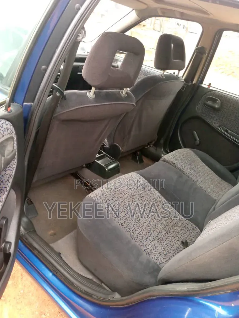 Opel Astra 2006 Blue