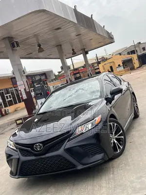 Toyota Camry 2020 Black