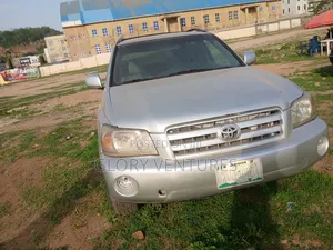 Toyota Highlander 2005 Silver