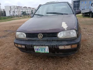 Volkswagen Golf 2003 Brown