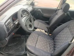 Volkswagen Golf 2003 Brown