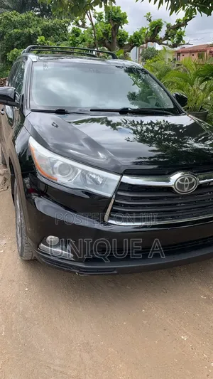 Toyota Highlander 2015 Black