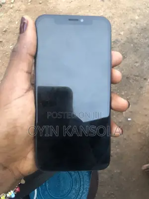 Apple iPhone X 64 GB Black