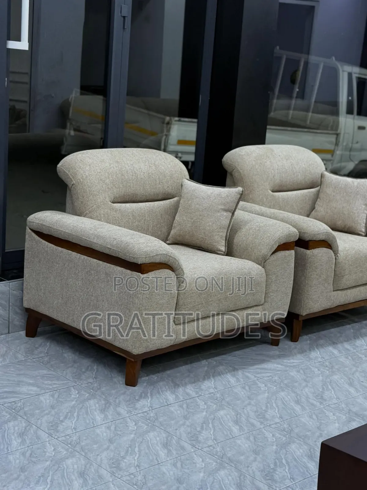 Quality 7 Seaters Sofa