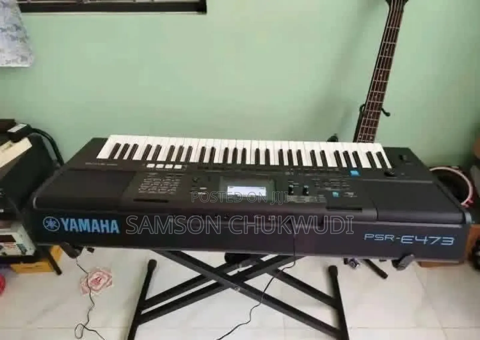 Yamaha PSR E473