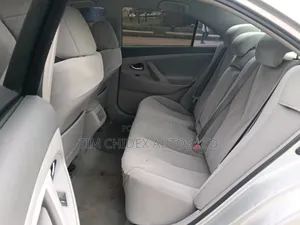 Toyota Camry 2011 Silver