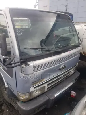 Nissan Cabster