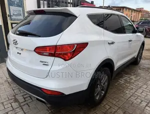 Hyundai Santa Fe 2016 White