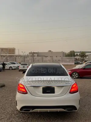 Mercedes-Benz C300 2016 White