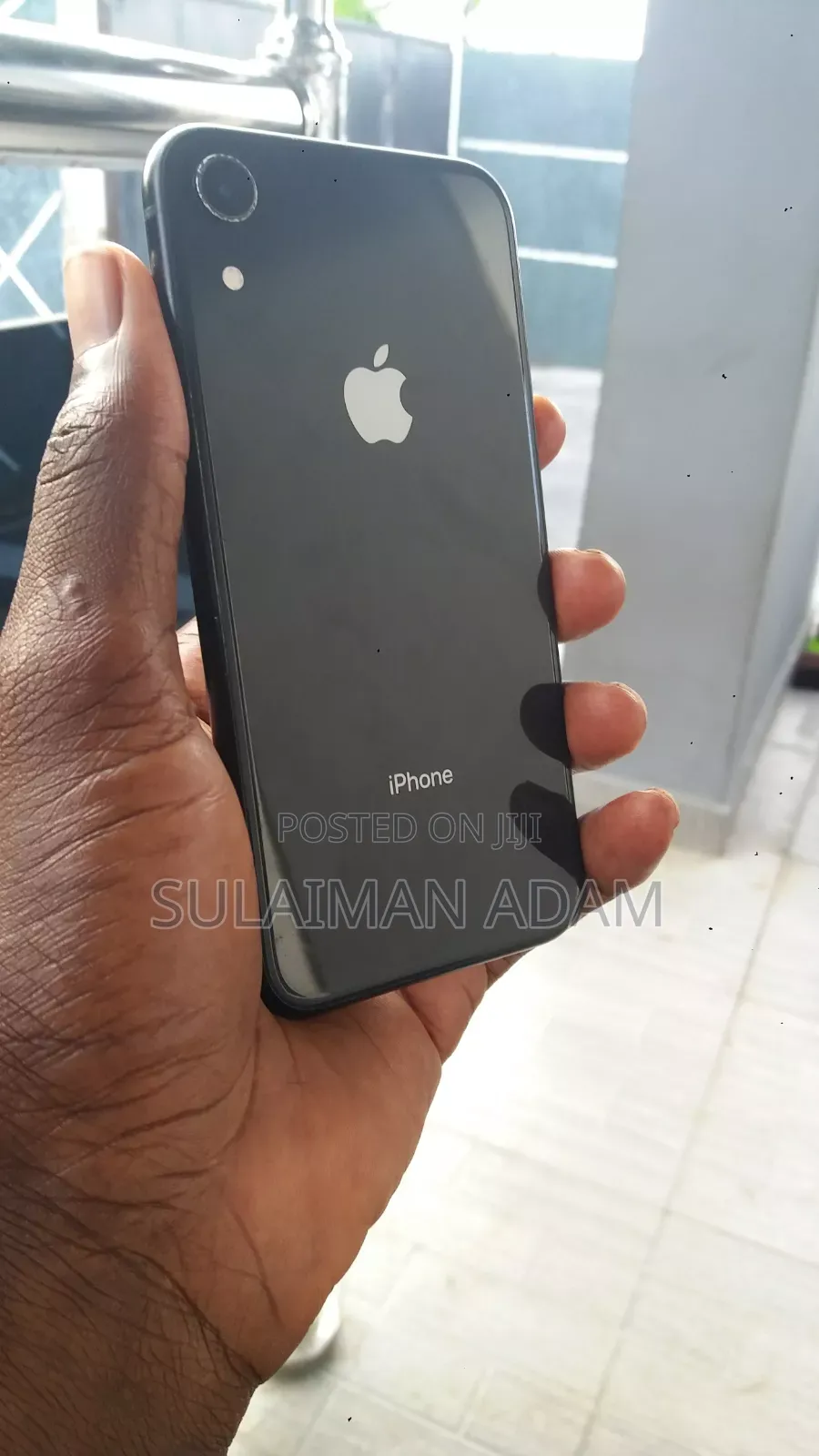 Apple iPhone XR 64 GB Gray