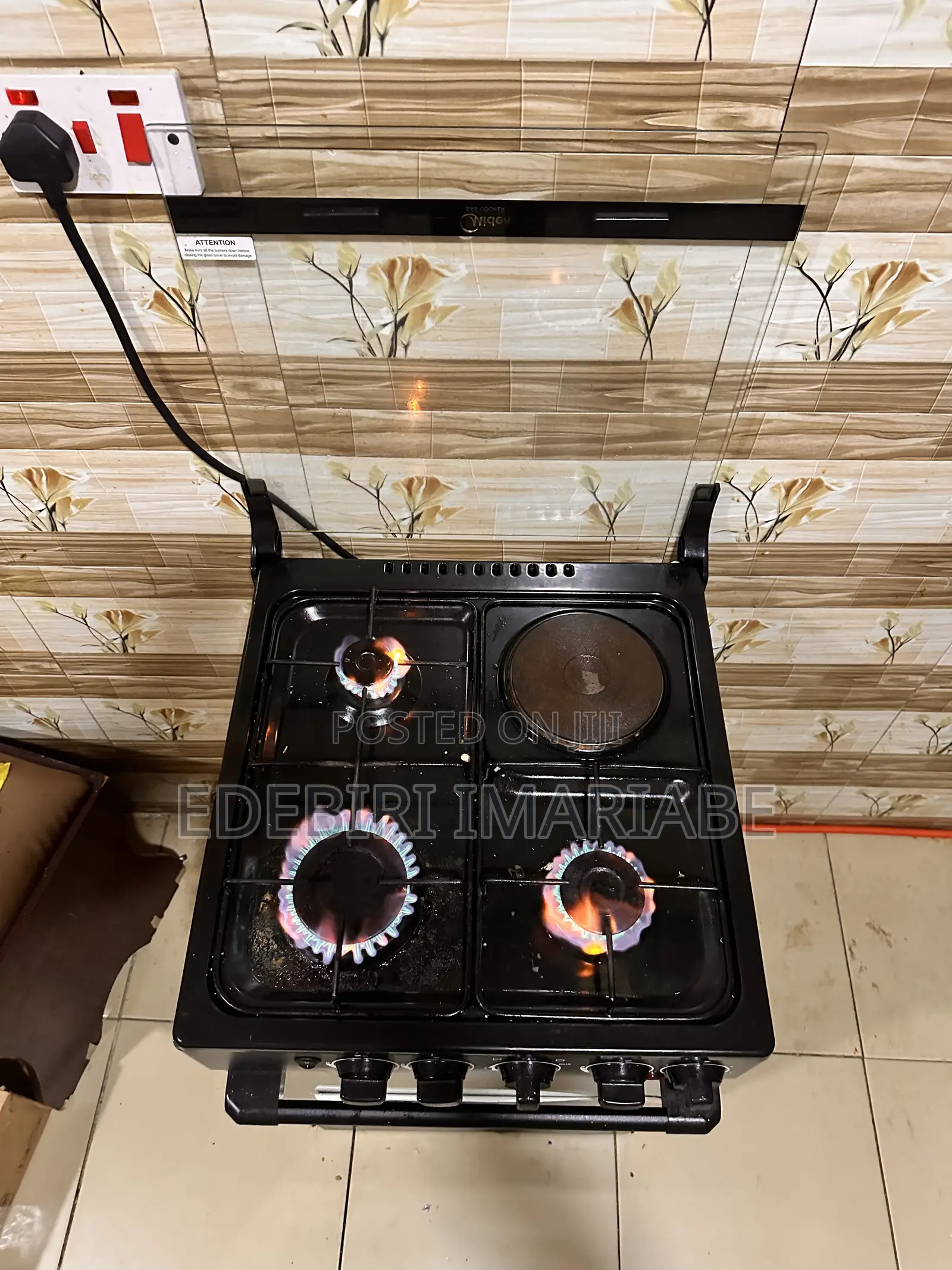 Midea Gas Cooker With Oven