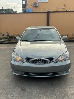 Toyota Camry LE 4dr Sedan (2.4L 4cyl 5A) 2006 Green