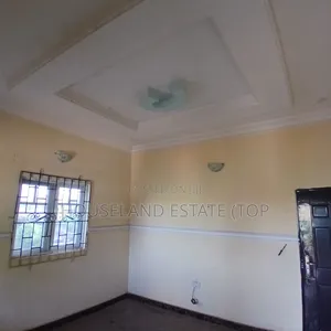 Furnished 1bdrm Room & Parlour in Houseland Real, Benin City for rent