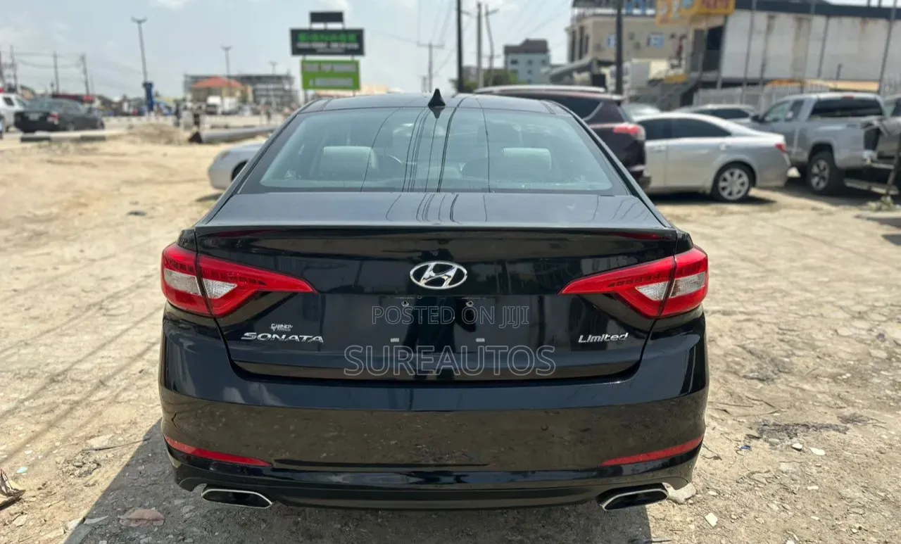 Hyundai Sonata 2015 Black