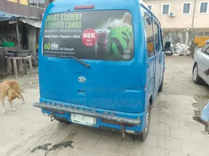 Daihatsu Hijet 2012 Blue