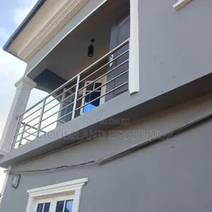 Furnished 1bdrm Room & Parlour in Houseland Real, Benin City for rent