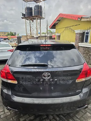 Toyota Venza 2010 Gray