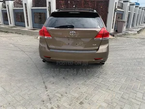 Toyota Venza 2011 Brown