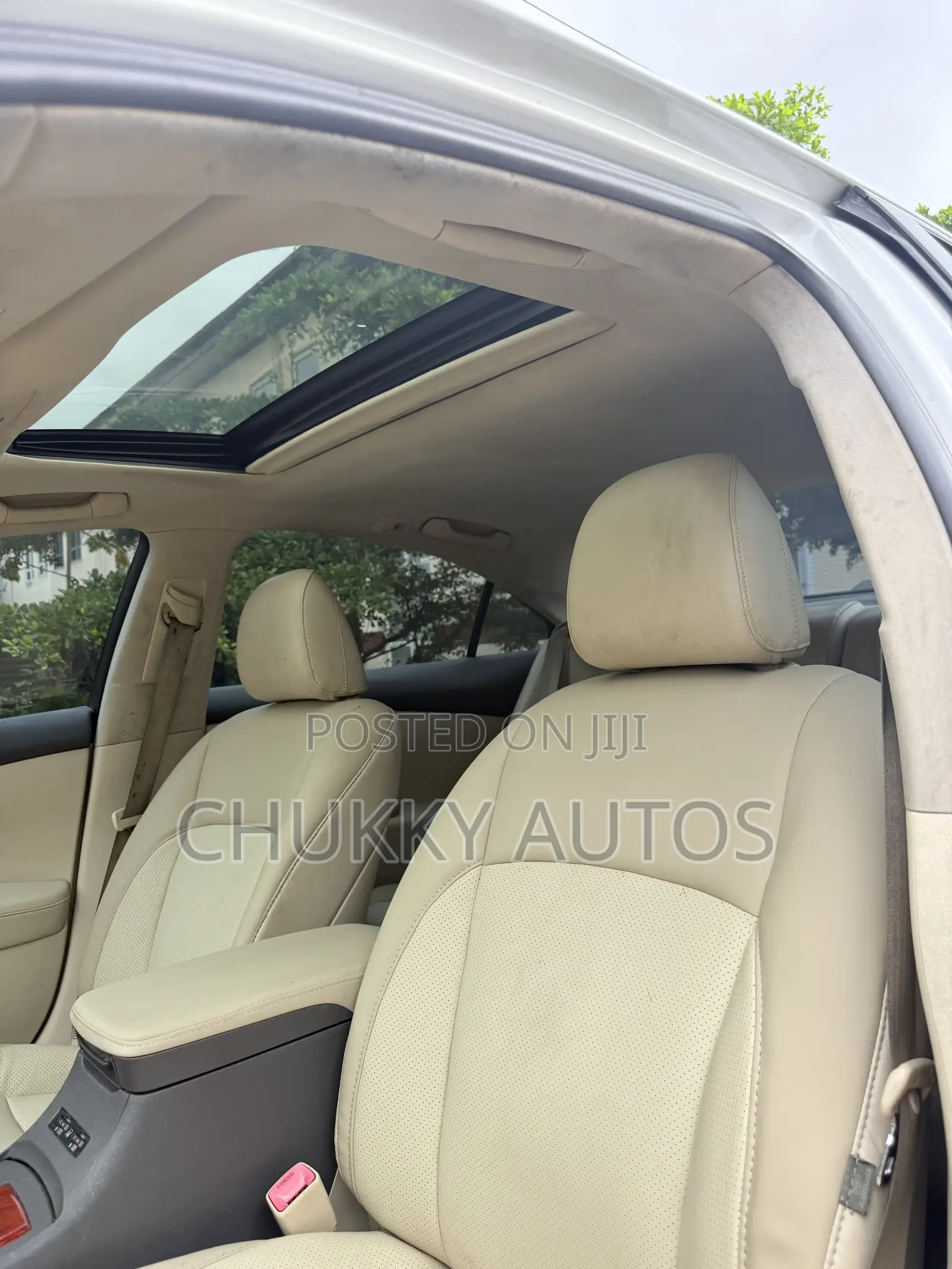 Lexus ES 350 2011 White