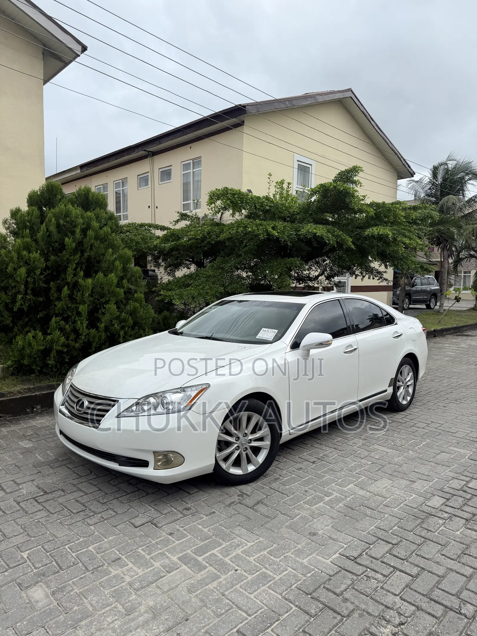 Lexus ES 350 2011 White