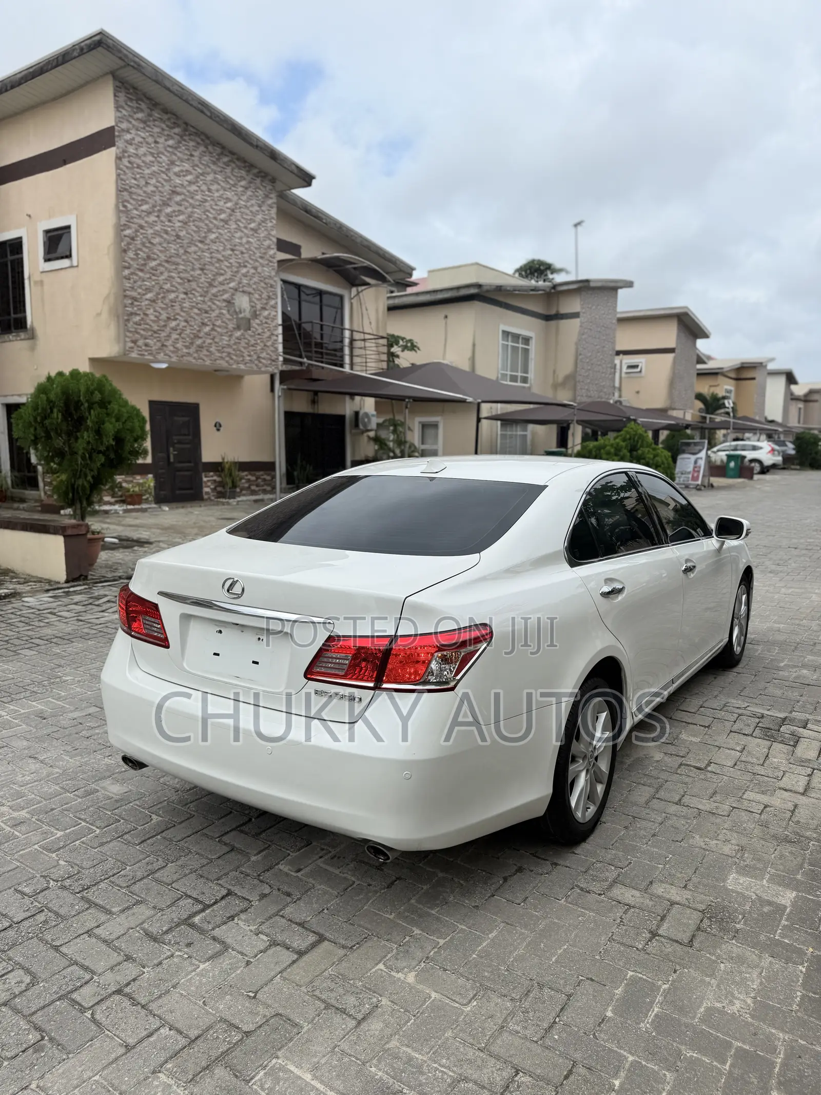 Lexus ES 350 2011 White