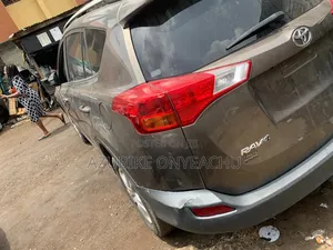 Toyota RAV4 2015 Gray