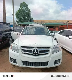 Mercedes-Benz GLK-Class 350 4MATIC 2012 White