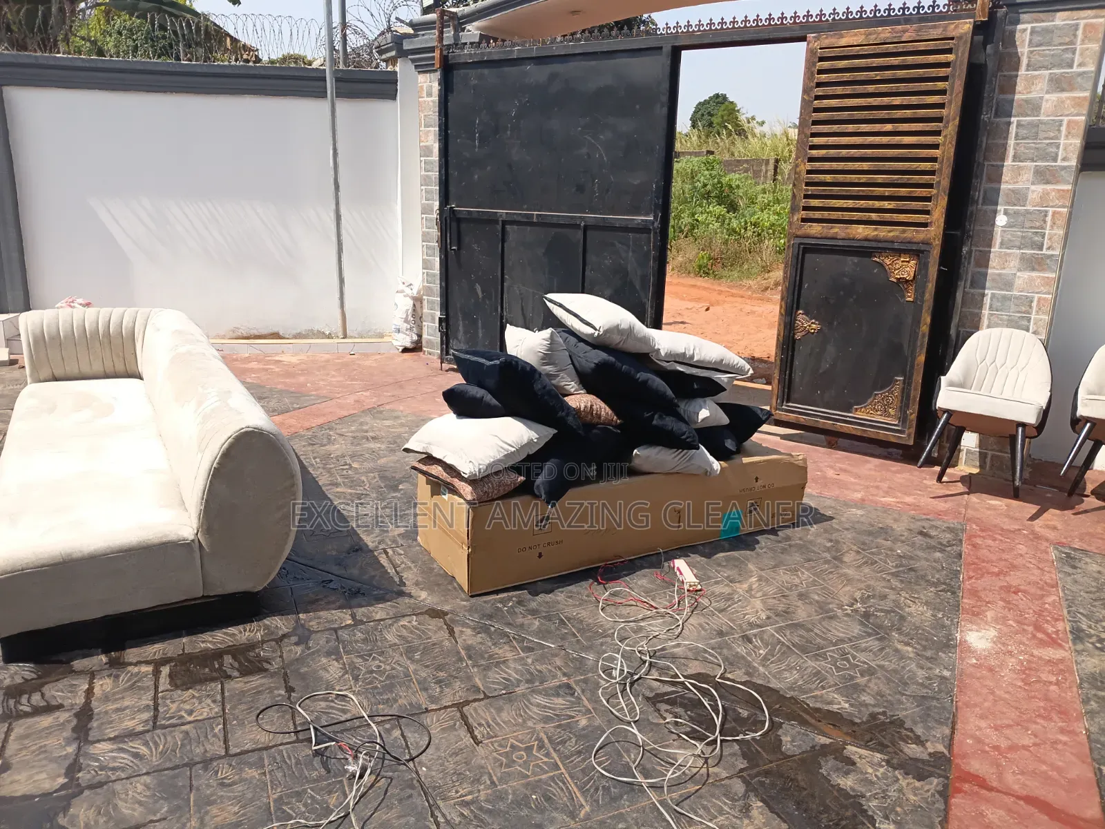 Hotel Post Construction Cleaning Service