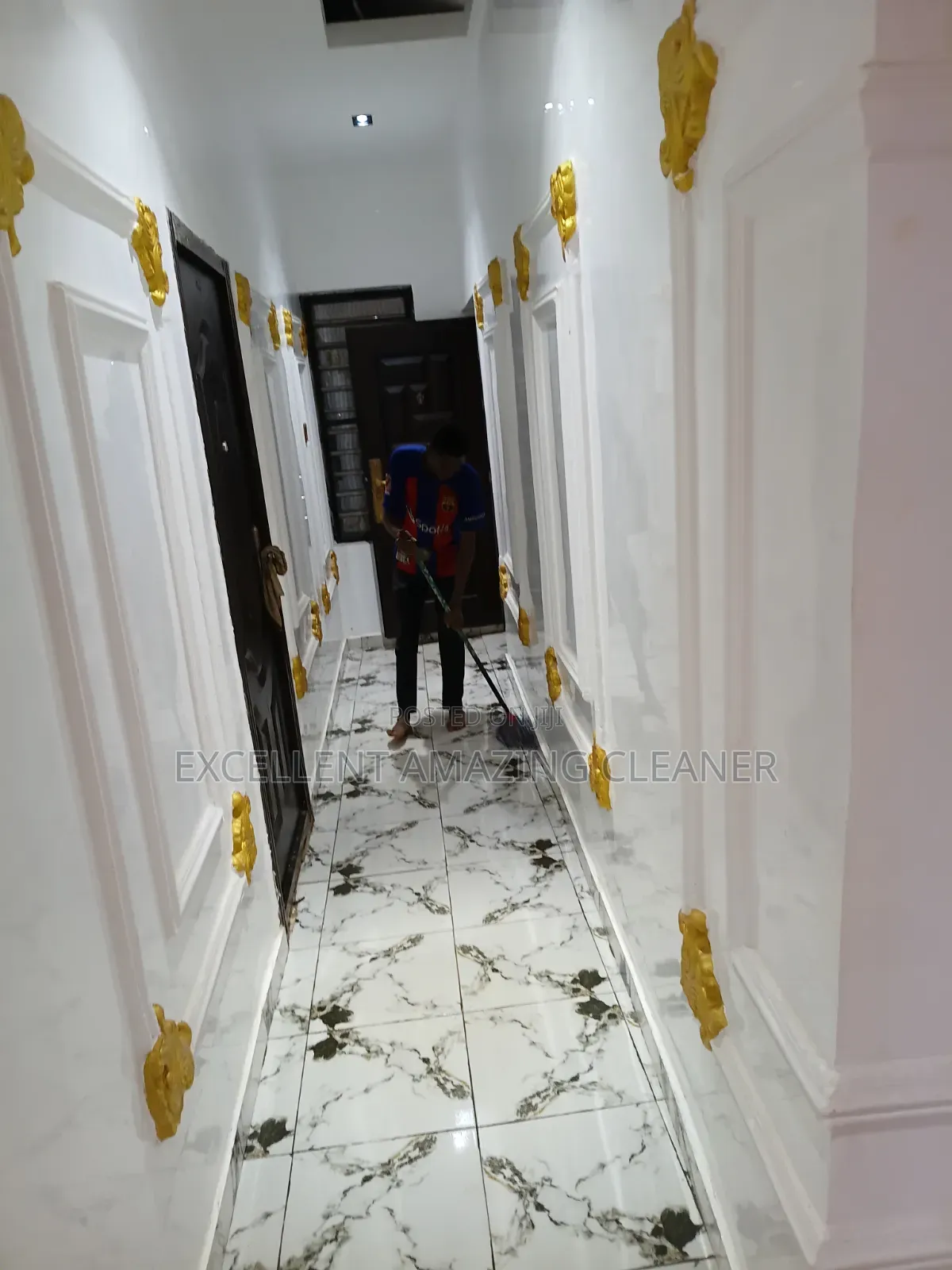 Hotel Post Construction Cleaning Service