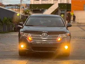 Toyota Venza 2010 Gray
