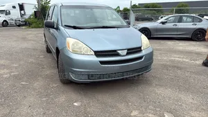 Toyota Sienna XLE 2005 Blue